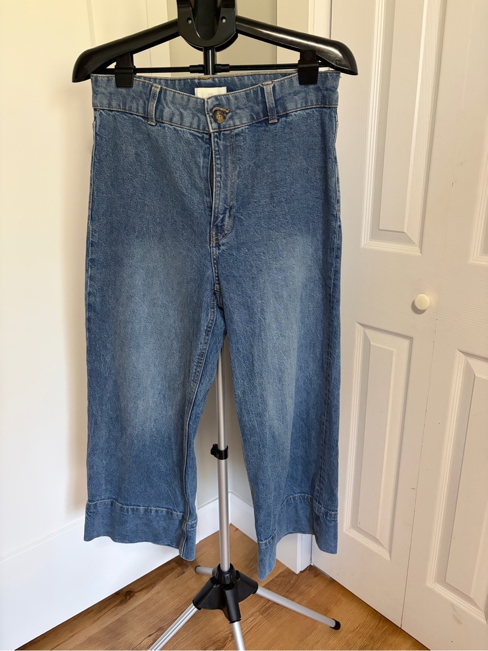 H&M cropped Wide-Leg Blue high rise Women’s Jeans-size 12
